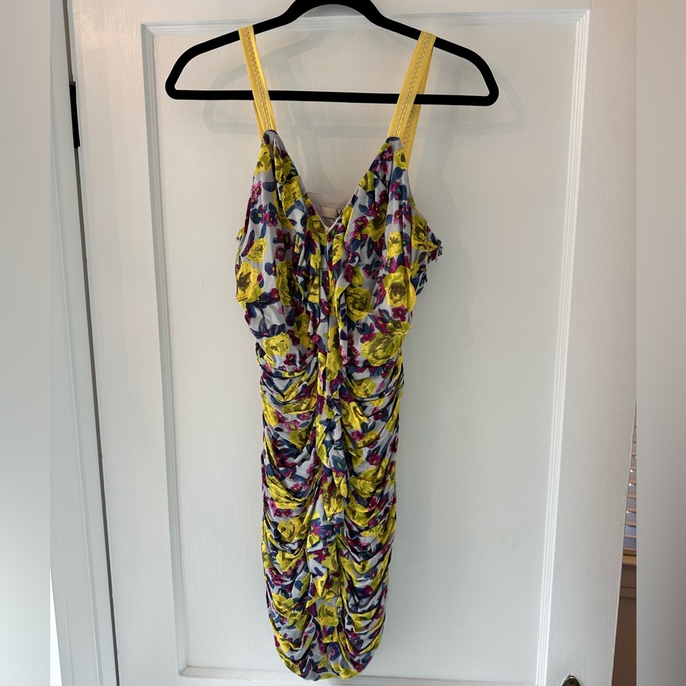 EUC Ruched Bodycon Dress
